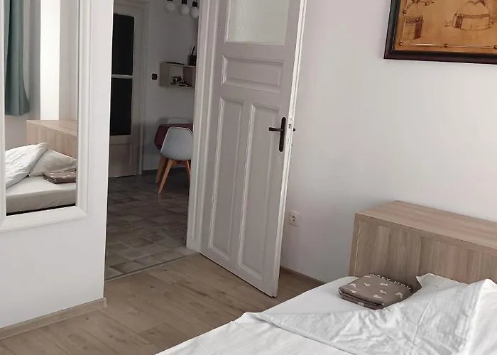 Апартамент My Place In - Center - 2 Bedrooms - Self Check-in