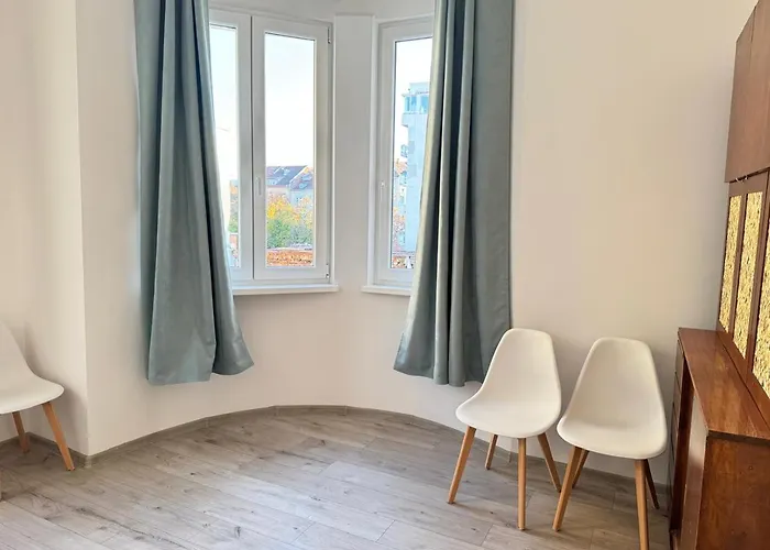 My Place In - Center - 2 Bedrooms - Self Check-in * София