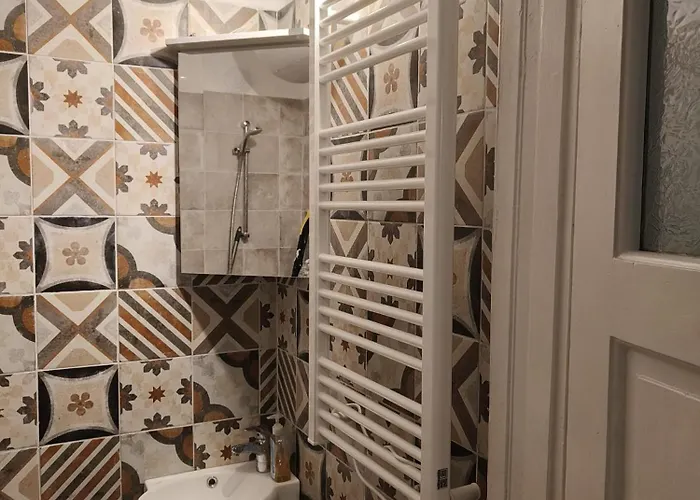 Апартамент My Place In - Center - 2 Bedrooms - Self Check-in *